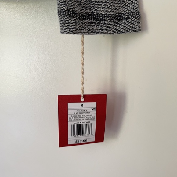 NWT Cold Shoulder Distressed Mossimo Sweater - Picture 5 of 7